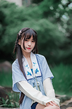 黑寡妇12581采集到玉港辉