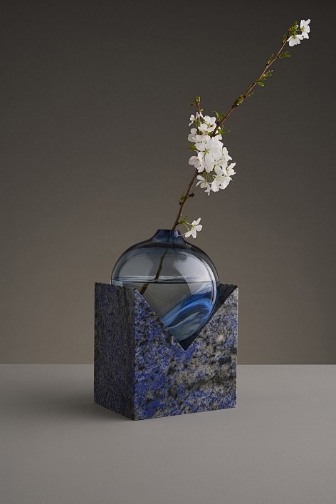 INDEFINITE_VASES_Stu...