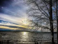 塔霍湖的日落和剪影