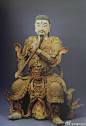 大家都在发雷神像？我也发三张吧…图1是上清神烈阳雷苟元帅，赤面三目，左手凿、右手锤；图2是九天应元雷声普化天尊，披发跣足，右手持鞭；图3是雷霆行令使者张天君，鸟嘴肉翅，手持令牌。此三尊原供奉于宫内玄穹宝殿东配殿… ​​​​