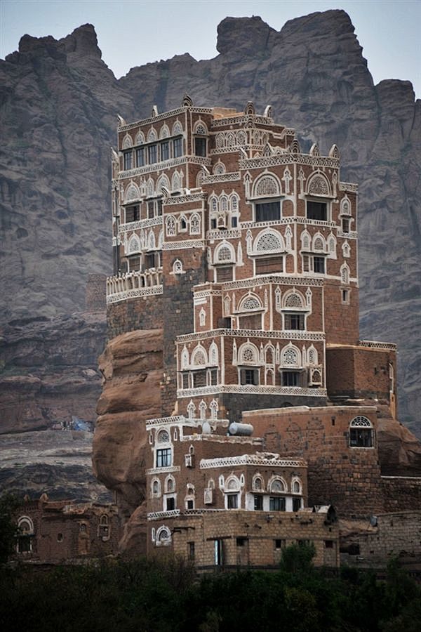 旺地达尔岩宫，也门