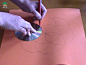 纸花CD盒的DIY手工制作教程 巧妙的折纸花艺设计