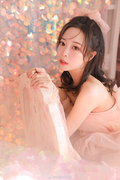 倾颜qy采集到纯欲美女·真人 底图