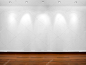空白色墙体 3 射灯和木地板