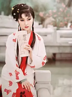 古装美人  陈晓旭 87版《红楼梦》 - 堆糖，美图壁纸兴趣社区