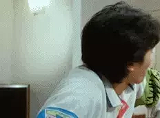 周星驰gif动态图片_周星驰GIF素材_周星驰表情包-51GIF