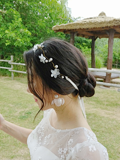 Ryu1126采集到Bridal hairstyle