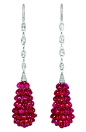Ruby and diamond briolette earrings by Chopard, Red Carpet 2011 #珠宝首饰# #流苏耳环# #耳环# #水晶# #复古# #红宝石#