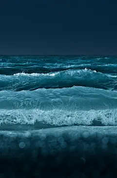 晚1016安   层叠的蓝色海#手机壁纸# 