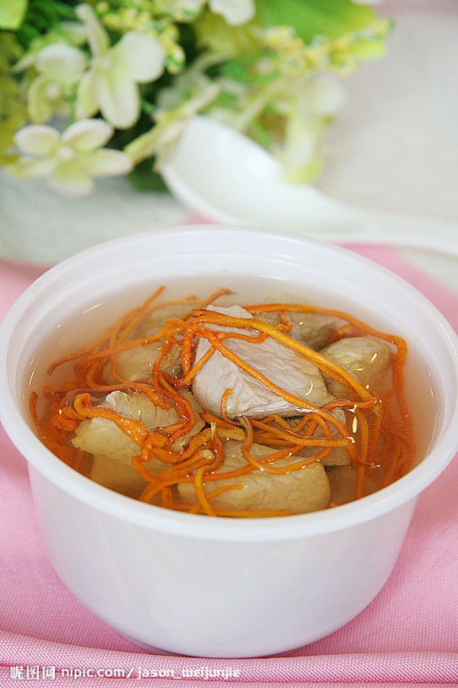 虫草花肉汤