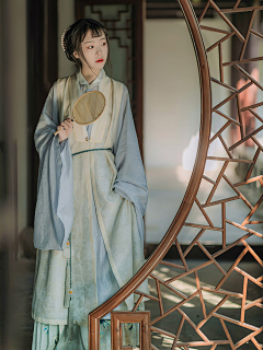 媝娫采集到汉服收集