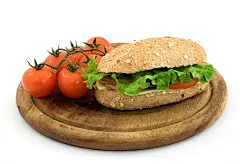 砧板上的三明治与番茄43779_西餐_美食类_图库壁纸_联盟素材