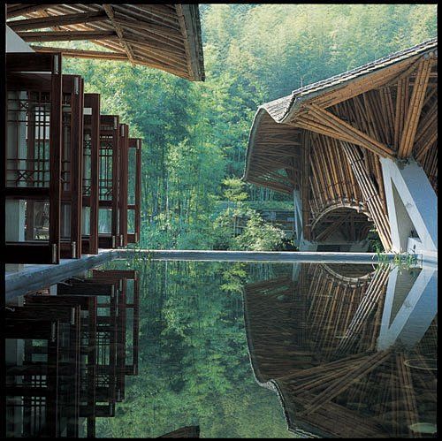 日本的简单性和南美建筑师西蒙·贝莱斯，在...