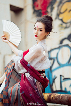 wnENSPvS采集到汉服