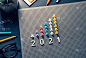 2021年目标与针形图在业务表上。成功的愿景和战略