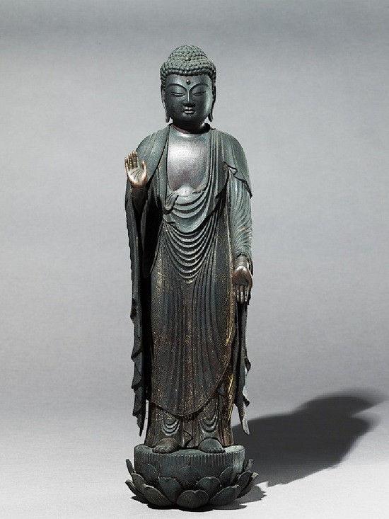 Standing figure of t...