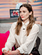 #elizabetholsen# #PaulBettany# 
Elizabeth Olsen on Lorraine which aired on April 11, 2018 in a London（viaO网页链接 ​​​​