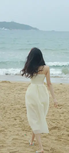 美女 裙子 背影 海滩 海边 手机壁纸