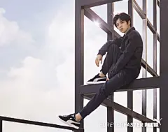 #鹿晗 #硬照 #壁纸 #puma 
puma经典复古预告： http://t.cn/R4MJAiA 
puma经典复古：http://t.cn/R46EP0J 