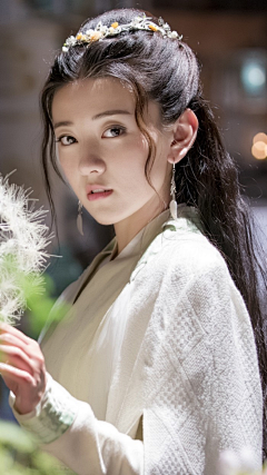 唐罐罐罐子采集到单体女性人物形象