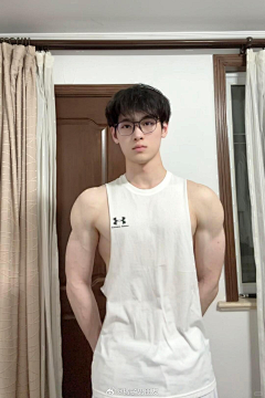 用户GUVkVv1g采集到人体