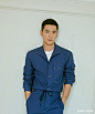 杨洋新造型也太A了吧？寸头短发+蓝色工装服真是英气有型