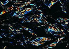 暗色彩虹彩色霓虹全息皱褶、起皱、折痕纹理。抽象的彩色背景