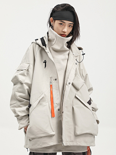 朝饮日报采集到衣服