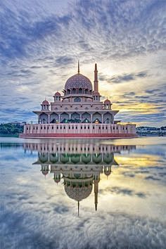 Putra Mosque, Malays...