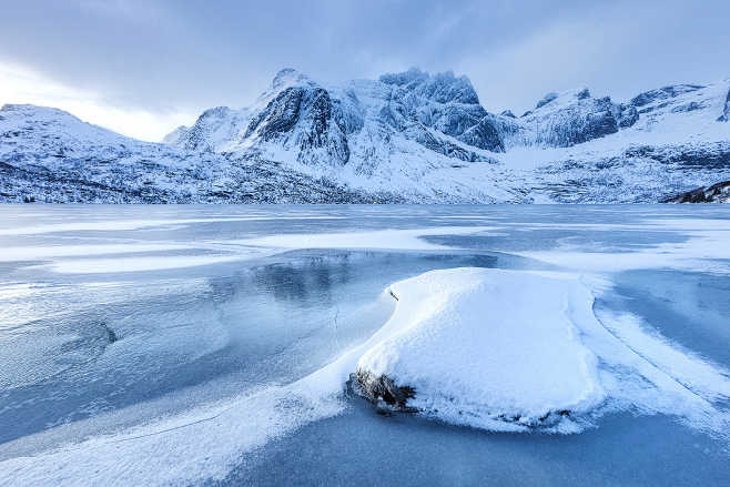 Lofoten Blues by Vad...