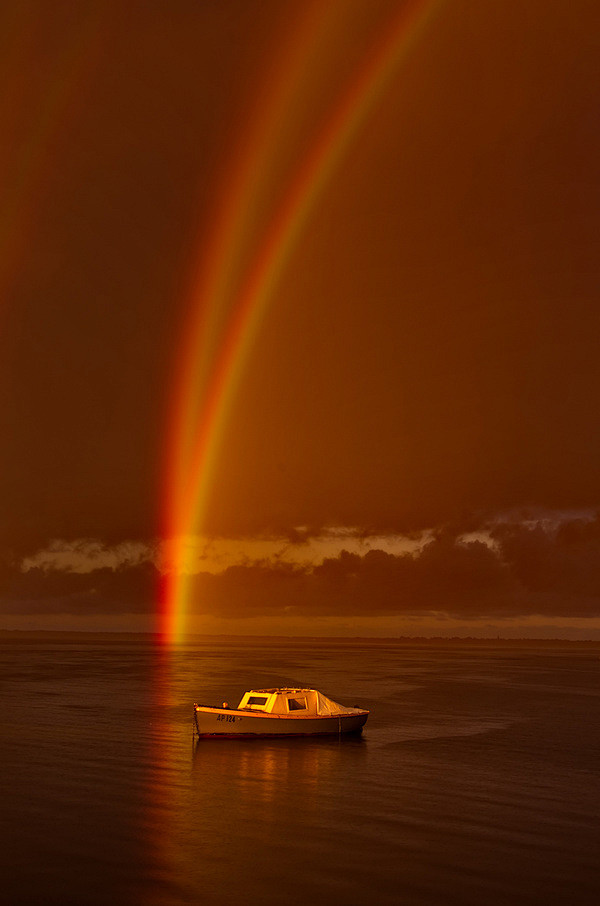 维多利亚天鹅湾的双彩虹