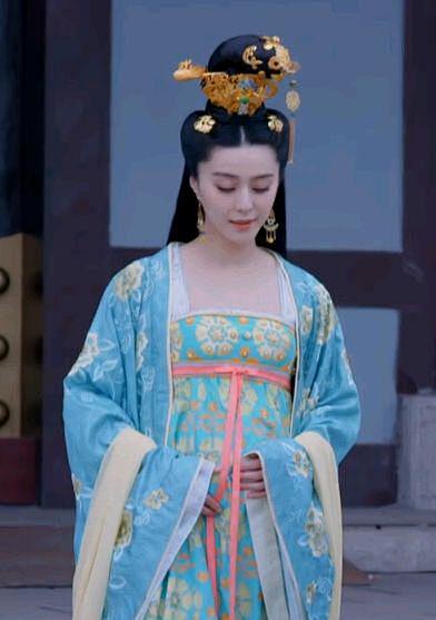 《武媚娘传奇》剧照,俺慢慢来扒 / fe.