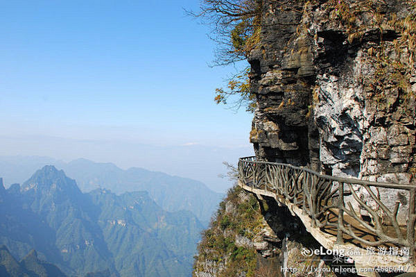 张家界:天门山的秋, 陨星坠落之光旅游攻...