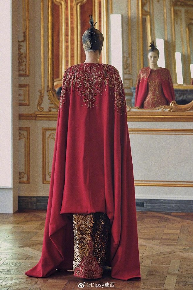 Alexander McQueen Fa...