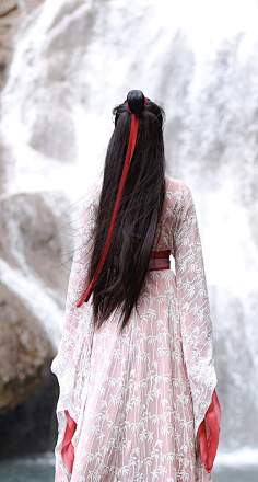 古装剧背影美女