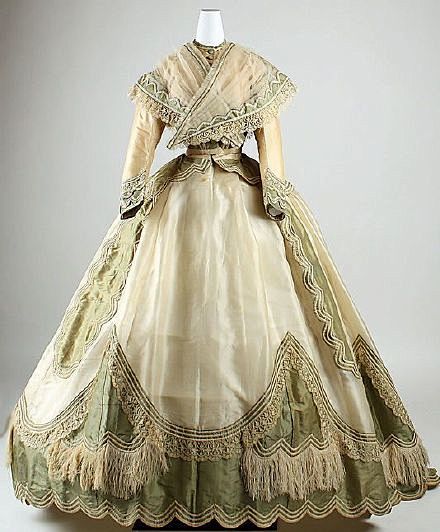1860年代 欧美女性的日常服饰
