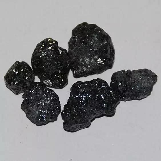 黑钻原石
