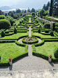 Although this isn't my personal preference for my own garden, what a really delightful view this garden would provide - so pretty!   (Villa Bellemo, il giardino all'italiana, Lecco,Lombardia)