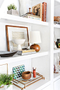 3 Steps to Styling Your Bookcase_Emily Henderson_midcentury_bookshelf_modern_blue_white_books_detail 1