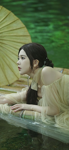 KMcom采集到西域古风美女