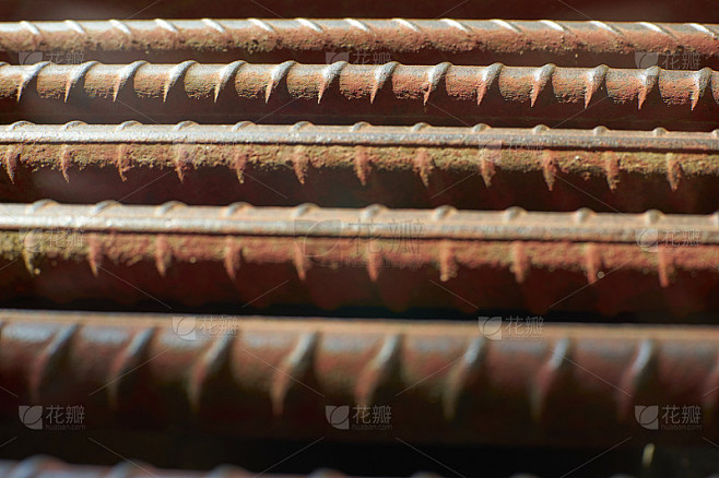 生锈的铁棒部