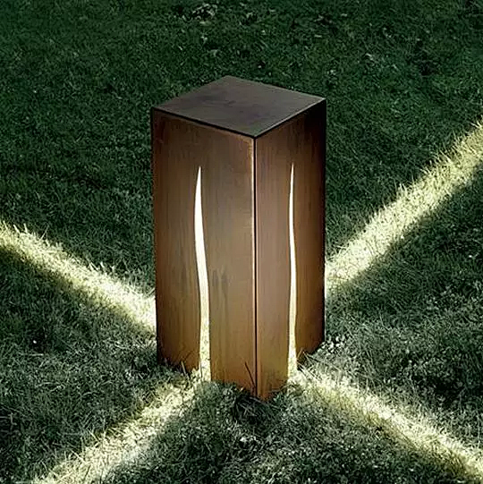 草坪灯北坤人素材