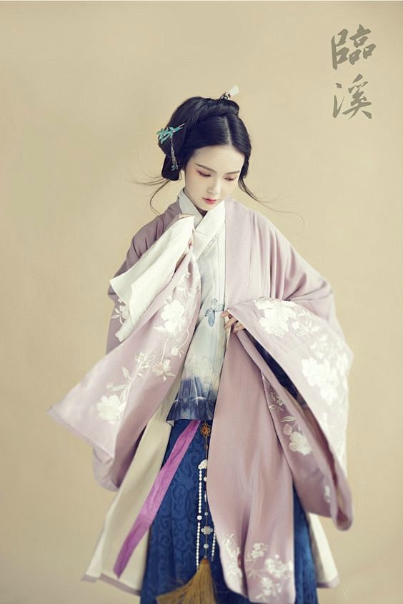 Mujer en kimono