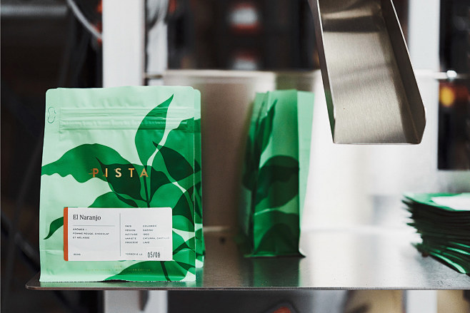 bag cup beans leaf r...