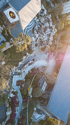 AaaaFuc采集到笔落芳华，致境东方 | 绿地香港滇池国际健康城『山重院』景观示范