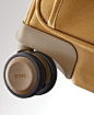 Hartmann Metropolitan 2 Medium Journey Spinner Suitcase - Black _产品细节（按键开关、分缝接口、丝印/光效）_T2020114#率叶插件，让花瓣网更好用_http://ly.jiuxihuan.net/?yqr=14196871#
