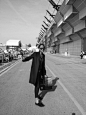 人Wearing Black Blazer