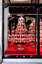 Christian_Louboutin’s_Christmas_tree_display_by_StudioXAG
