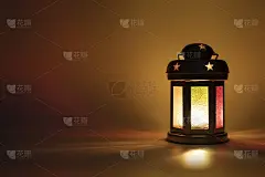 伊斯兰祝福的斋月灯笼照片。