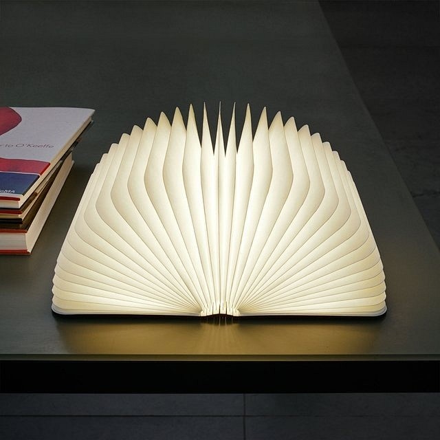 Lumio Book Lamp #tec...